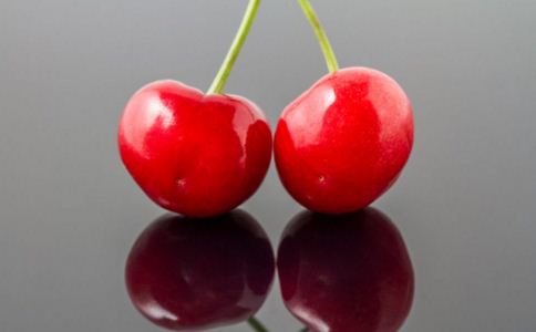 樱桃有哪些功效 樱桃怎么吃健康 哪些人不能吃樱桃