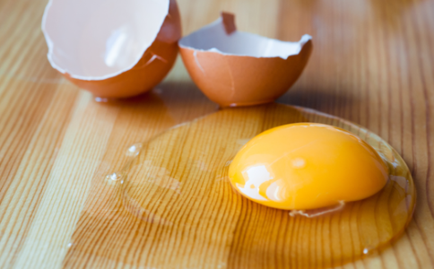 哪种鸡蛋不能吃 吃完鸡蛋后不能吃什么 如何挑选新鲜鸡蛋
