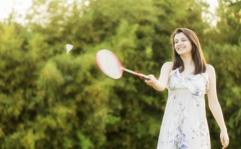 夏天适合什么运动 夏季做什么运动养生 夏季做什么运动好