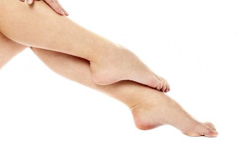 哪些脚部问题是疾病先兆 生活中怎么保养双脚 脚部怎么保养比较好