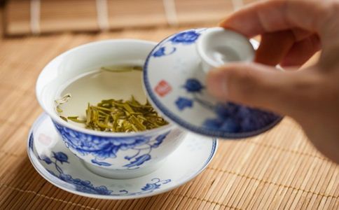 酒后可以喝浓茶吗 酒后喝茶的危害 怎么喝茶才是健康