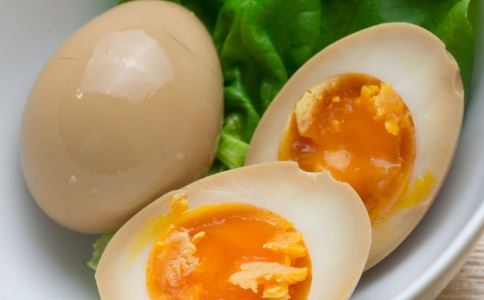 吃鸡蛋的注意 哪些鸡蛋不能吃 购买鸡蛋的注意