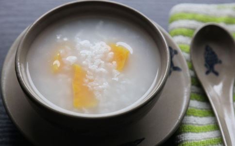 夏季中暑的饮食 夏季中暑后吃什么 夏季中暑的饮食禁忌