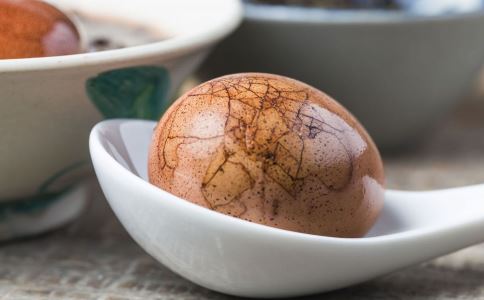 茶叶蛋可以吃吗 茶叶蛋对健康有影响吗 茶叶蛋有营养吗