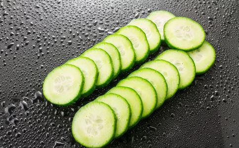 夏季吃黄瓜的注意 吃黄瓜的禁忌 怎么吃黄瓜最好