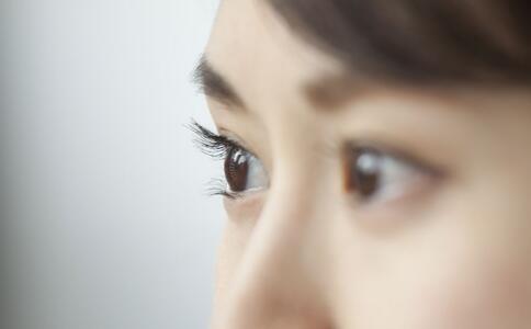 眼袋浮肿是什么原因 眼袋浮肿怎么治疗 眼袋浮肿怎么预防